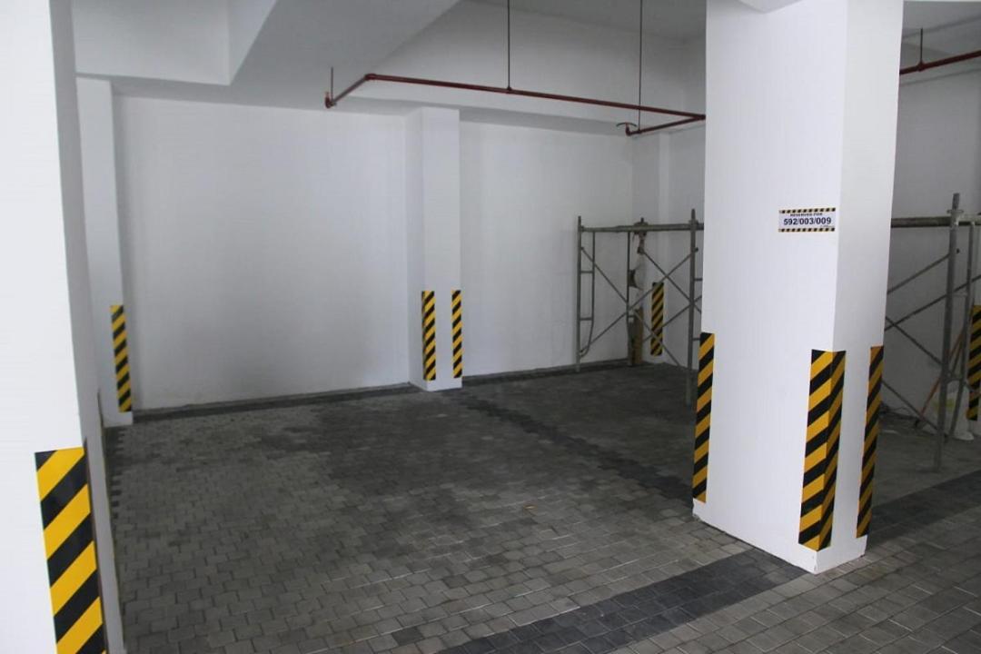 Aqua Vista Apartment Uswetakeiyawa Luaran gambar