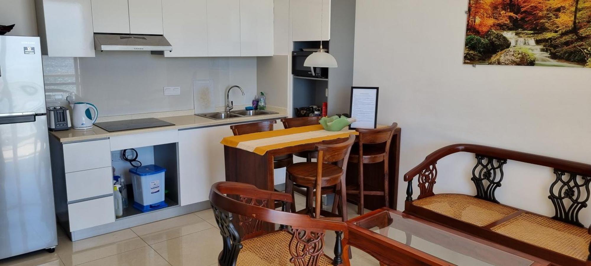 Aqua Vista Apartment Uswetakeiyawa Luaran gambar